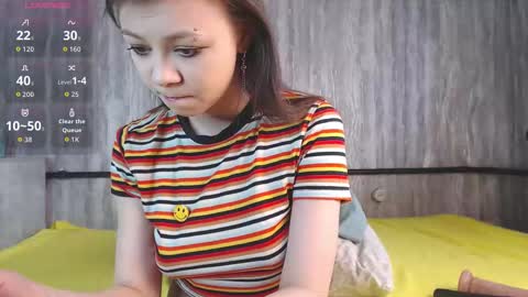 mira_one_ online show from March 10, 8:41 am