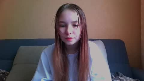 Snapshot of mira_princess chatting on April 29, 7:56 am MIRAcle online show from April 29, 7:56 am