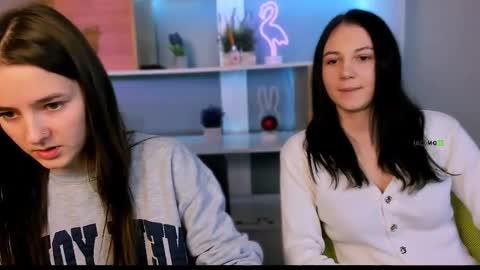 Mira online show from January 10, 7:15 pm