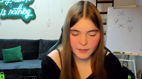 miraa_bloom online show from January 19, 3:16 pm