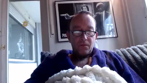 Snapshot of miracolix_030 chatting on December 21, 9:05 am Ben online show from December 21, 9:05 am