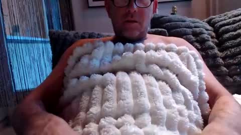 Snapshot of miracolix_030 chatting on February 8, 7:12 am Ben online show from February 8, 7:12 am