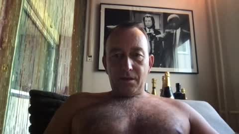 Snapshot of miracolix_030 chatting on June 17, 7:22 am Ben online show from June 17, 7:22 am