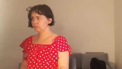 Snapshot of miradiaz chatting on June 14, 11:01 am Meera online show from June 14, 11:01 am