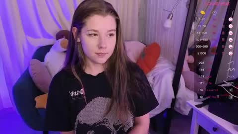 Snapshot of mirafalls chatting on May 27, 1:57 am Mira online show from May 27, 1:57 am