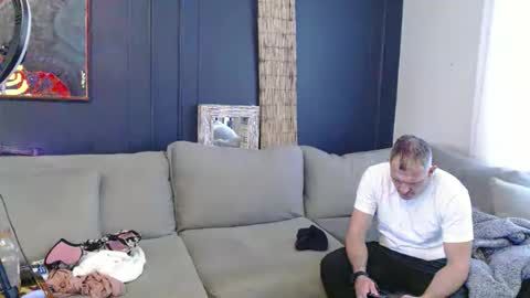 Snapshot of mirageofmia chatting on October 28, 3:36 pm Mia Mirage online show from October 28, 3:36 pm