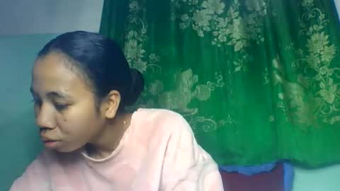 mirah881 online show from June 9, 6:14 am