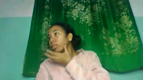mirah881 online show from June 10, 6:23 am