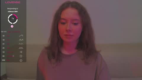 Snapshot of miranadevl chatting on October 27, 1:04 pm Kira online show from October 27, 1:04 pm