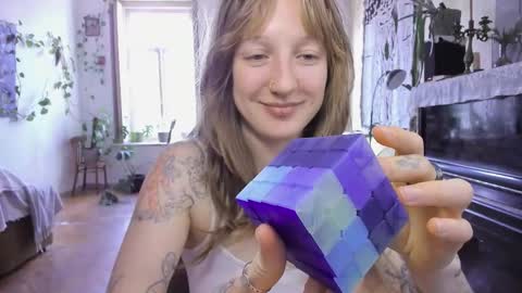 Snapshot of miranda2_0 chatting on February 4, 10:54 am miranda2_0 online show from February 4, 10:54 am