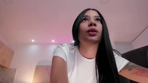 miranda_crawfor online show from September 30, 12:54 pm