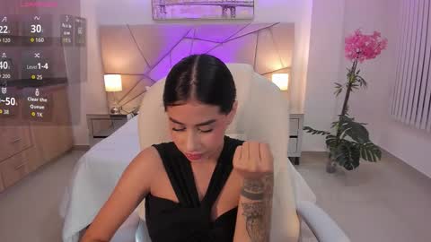 miranda_crawfor online show from March 10, 5:01 am