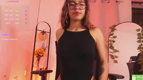 MIRANDA HERNANDEZ online show from February 22, 5:19 am