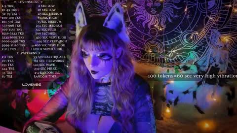 mirareed online show from November 19, 4:18 pm