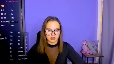 Snapshot of miriam_crazy chatting on October 14, 1:06 am miriam_crazy online show from October 14, 1:06 am