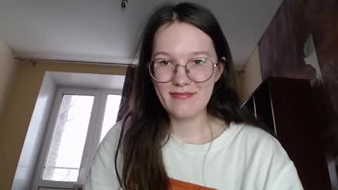 Snapshot of miriamor chatting on January 24, 10:53 am Mira online show from January 24, 10:53 am