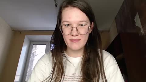 Snapshot of miriamor chatting on February 10, 10:09 am Mira online show from February 10, 10:09 am