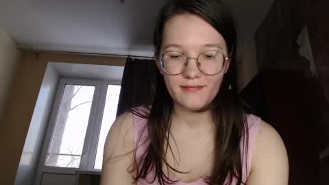 Snapshot of miriamor chatting on February 14, 10:28 am Mira online show from February 14, 10:28 am