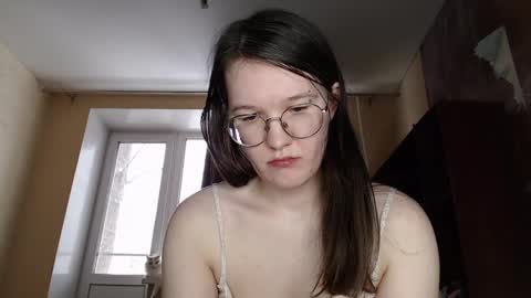 Snapshot of miriamor chatting on February 24, 10:48 am Mira online show from February 24, 10:48 am