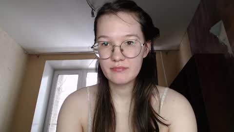 Snapshot of miriamor chatting on February 27, 10:26 am Mira online show from February 27, 10:26 am