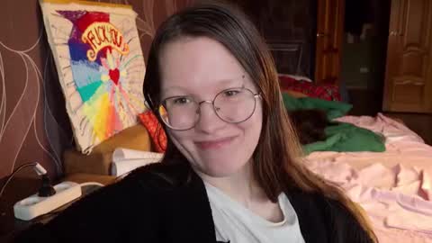 Snapshot of miriamor chatting on November 2, 10:28 am Mira online show from November 2, 10:28 am