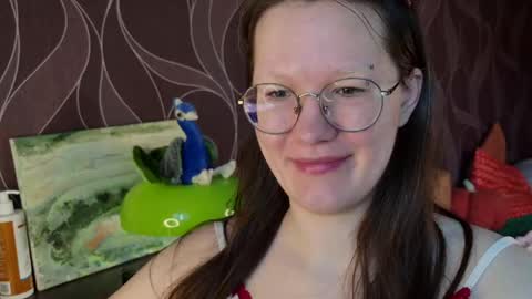 Snapshot of miriamor chatting on May 14, 6:42 am Mira online show from May 14, 6:42 am