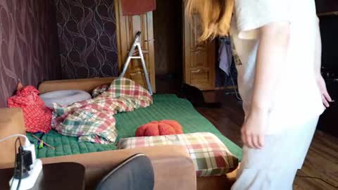 Snapshot of miriamor chatting on May 19, 6:53 am Mira online show from May 19, 6:53 am