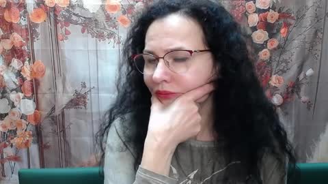 Miroslava Happi online show from April 2, 5:38 am