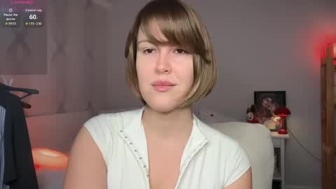 Snapshot of mirrorofsoul chatting on June 7, 5:55 am Shelley online show from June 7, 5:55 am