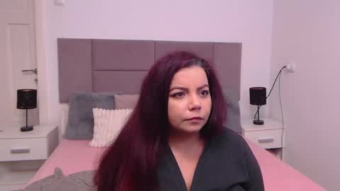 MiryamInes online show from December 19, 2:46 pm