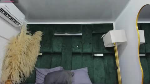 Snapshot of misaki_kai chatting on November 16, 5:35 am Misaki Kai online show from November 16, 5:35 am