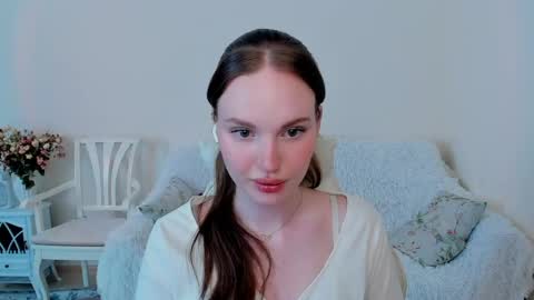 Snapshot of mish_ka3 chatting on June 9, 4:07 pm Misha online show from June 9, 4:07 pm