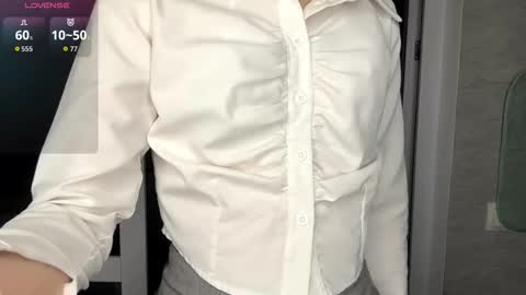 Molly online show from November 23, 5:24 pm