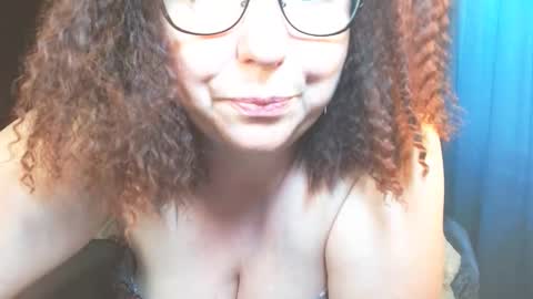 Snapshot of mishakiss34 chatting on May 3, 11:38 am Misha online show from May 3, 11:38 am