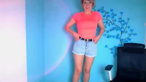 Mishelle online show from May 19, 11:38 am