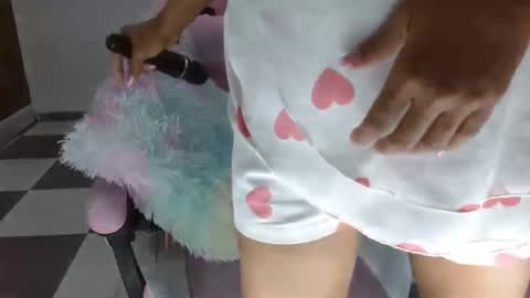 Snapshot of mishka__ chatting on March 7, 5:17 pm Mishka online show from March 7, 5:17 pm