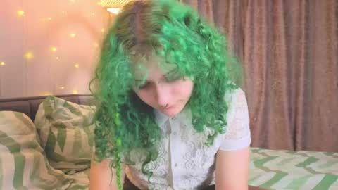 Kate online show from May 3, 6:03 pm