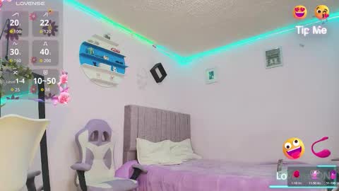 Snapshot of misofialeal chatting on November 27, 6:21 pm misofialeal online show from November 27, 6:21 pm