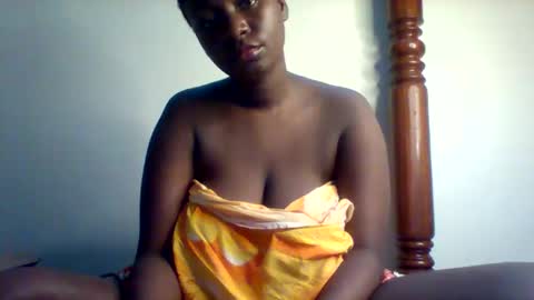 Snapshot of miss440_sunday chatting on September 17, 8:32 pm miss440 online show from September 17, 8:32 pm