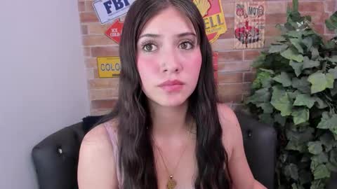 Marilyn online show from November 12, 7:13 pm