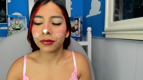 Allison online show from February 1, 10:59 am