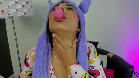 Allison online show from November 10, 11:09 am