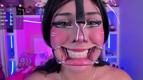Snapshot of miss___megan chatting on June 26, 2:43 pm Megan online show from June 26, 2:43 pm