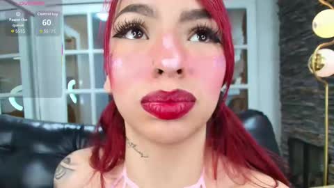 Snapshot of miss__abigail chatting on November 28, 11:02 am Abigail online show from November 28, 11:02 am