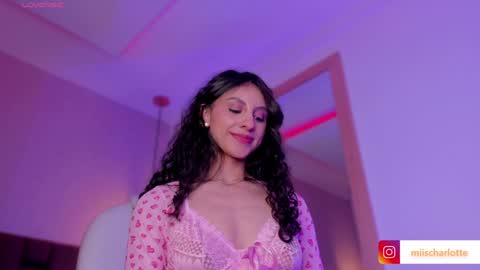 Charlotte online show from January 6, 9:08 am