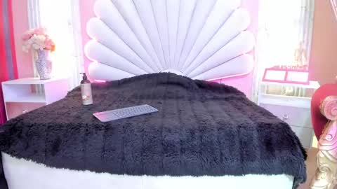 Snapshot of miss__star_ chatting on May 11, 4:04 pm miss__star_ online show from May 11, 4:04 pm
