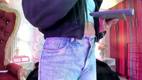 Snapshot of miss__star_ chatting on May 14, 12:12 pm miss__star_ online show from May 14, 12:12 pm