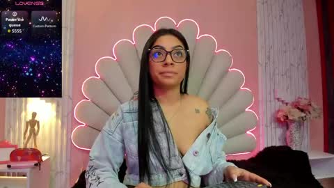 Snapshot of miss__star_ chatting on June 3, 3:06 pm miss__star_ online show from June 3, 3:06 pm