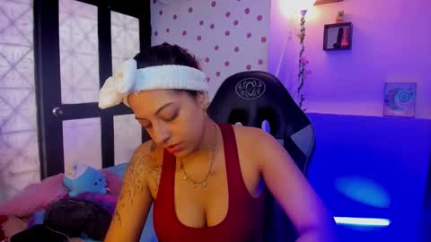 Akemi 3 online show from November 13, 1:10 pm