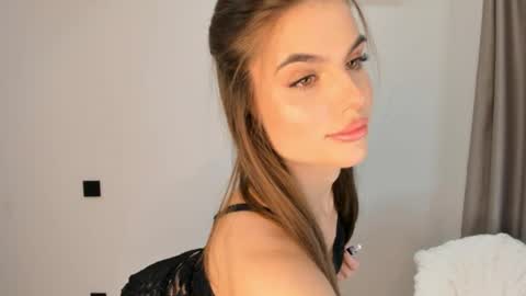 Snapshot of miss_algel chatting on July 27, 9:38 am Katrin online show from July 27, 9:38 am